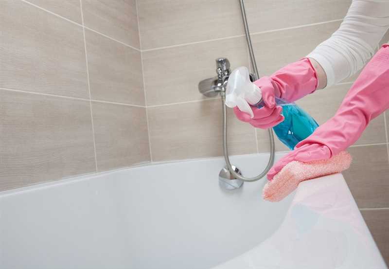 Evde akrilik, emaye banyo küvetini temizlemenin en iyi yolları
