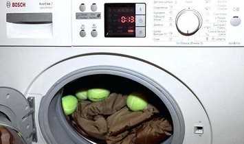 Nasıl Puhuvesti Çamaşır Makinesinde Toplar Olmadan Yıkayabilirim?