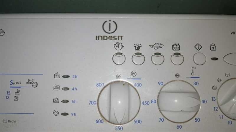 İndesit marka dikey yüklü çamaşır makinelerinin yaygın arızaları