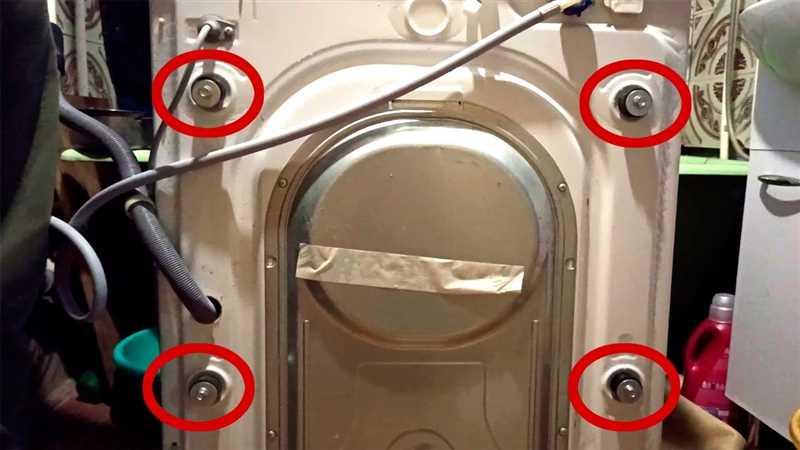 Samsung çamaşır makinesi taşıma cıvatalarının nasıl çıkarılacağı